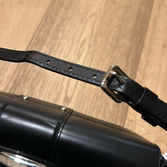 Louis Vuitton Epi Leather Handbag - Picture 7 of 7